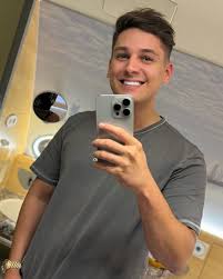 OrangeMorange: Deutscher Influencer gewinnt 507.000 Euro im Online-Casino OrangeMorange: Deutscher Influencer gewinnt 507.000 Euro im Online-Casino